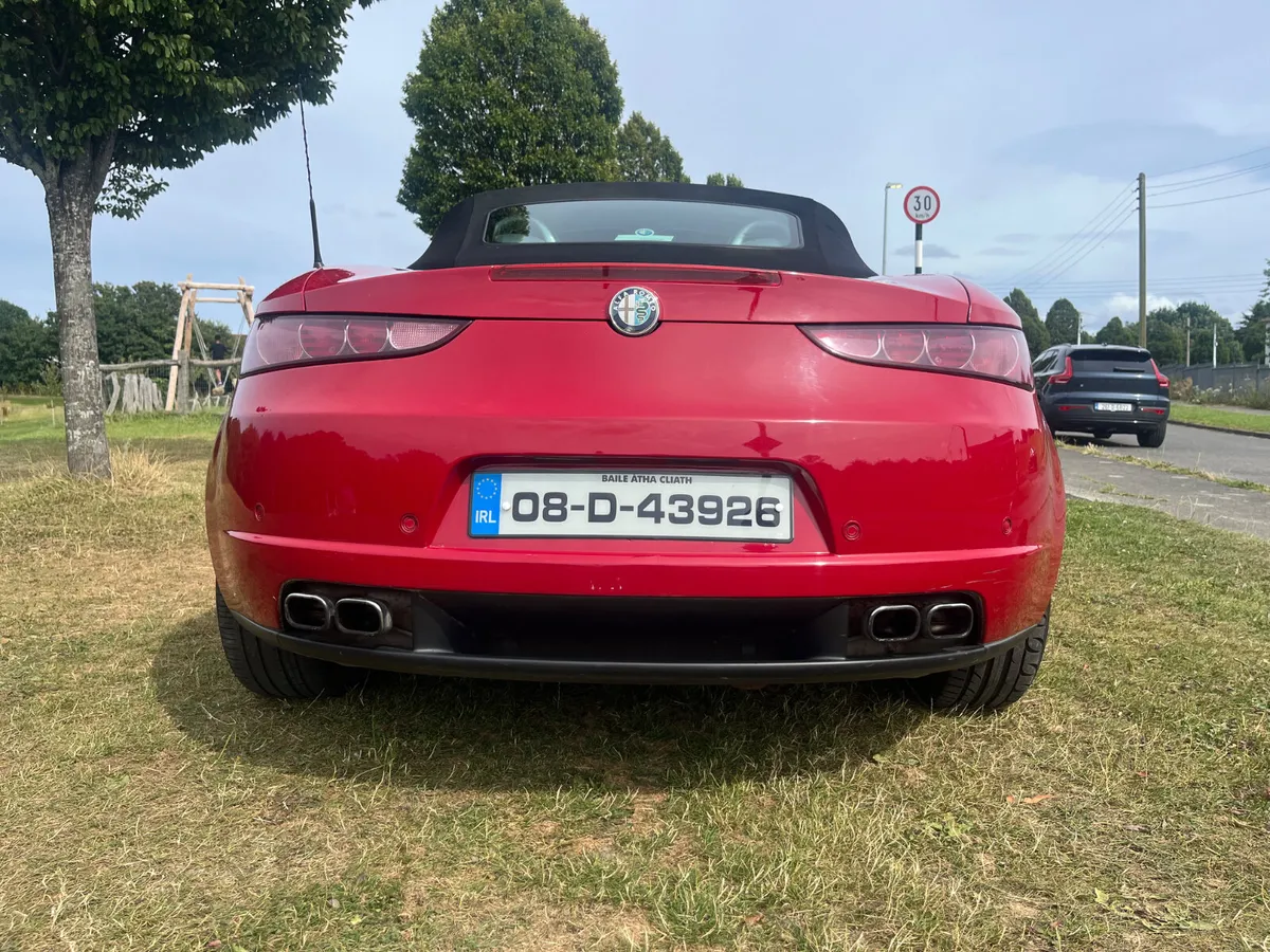 NO RESERVE ONLINE AUCTION 2008 ALFA SPIDER 2.2 JTS - Image 2