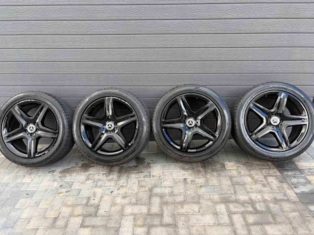 20” GENUINE MERCEDES GLE ALLOY WHEELS & TYRES - Image 2