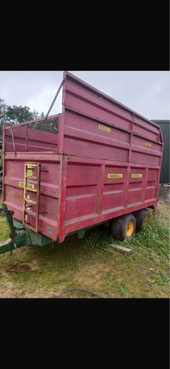 Silage grain trailer - Image 1