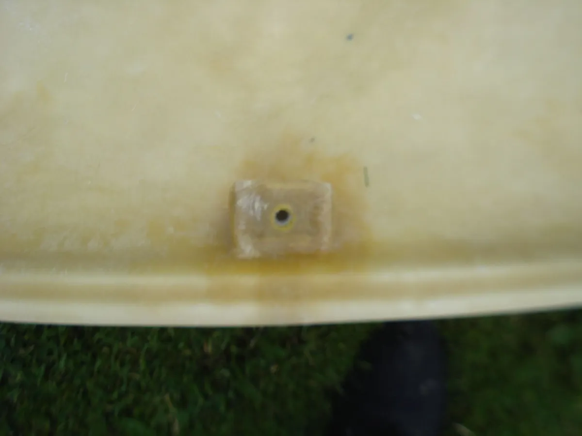 CLASSIC MINI 1959-2000 FIBREGLASS BULGE BONNET. - Image 4