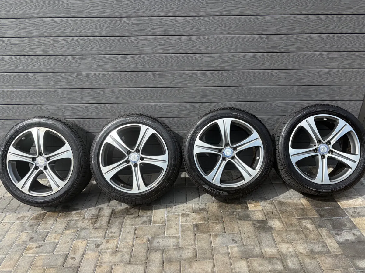 18” GENUINE MERCEDES C,E CLASS ALLOY WHEELS &TYRES - Image 2