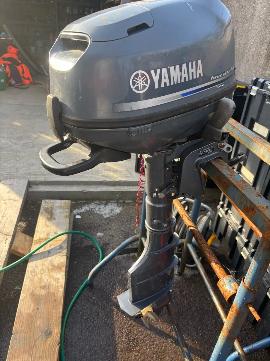 Yamaha 6hp engine - Image 2