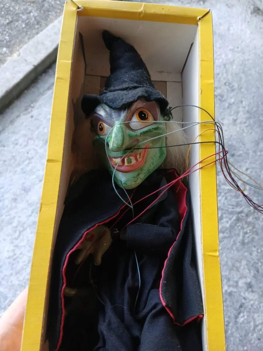Vintage wicked witch  Pelham puppet - Image 3