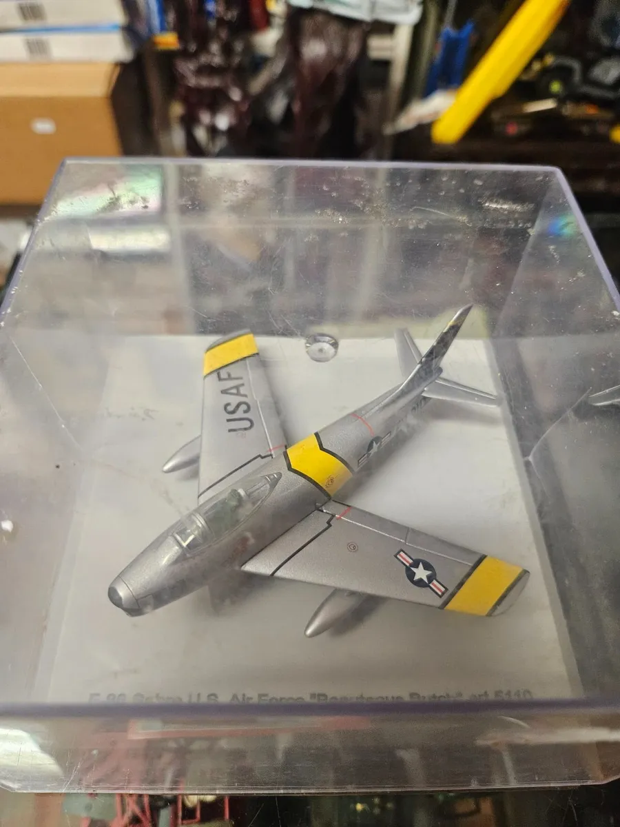 Corgi Atlas American Sabre - Image 3