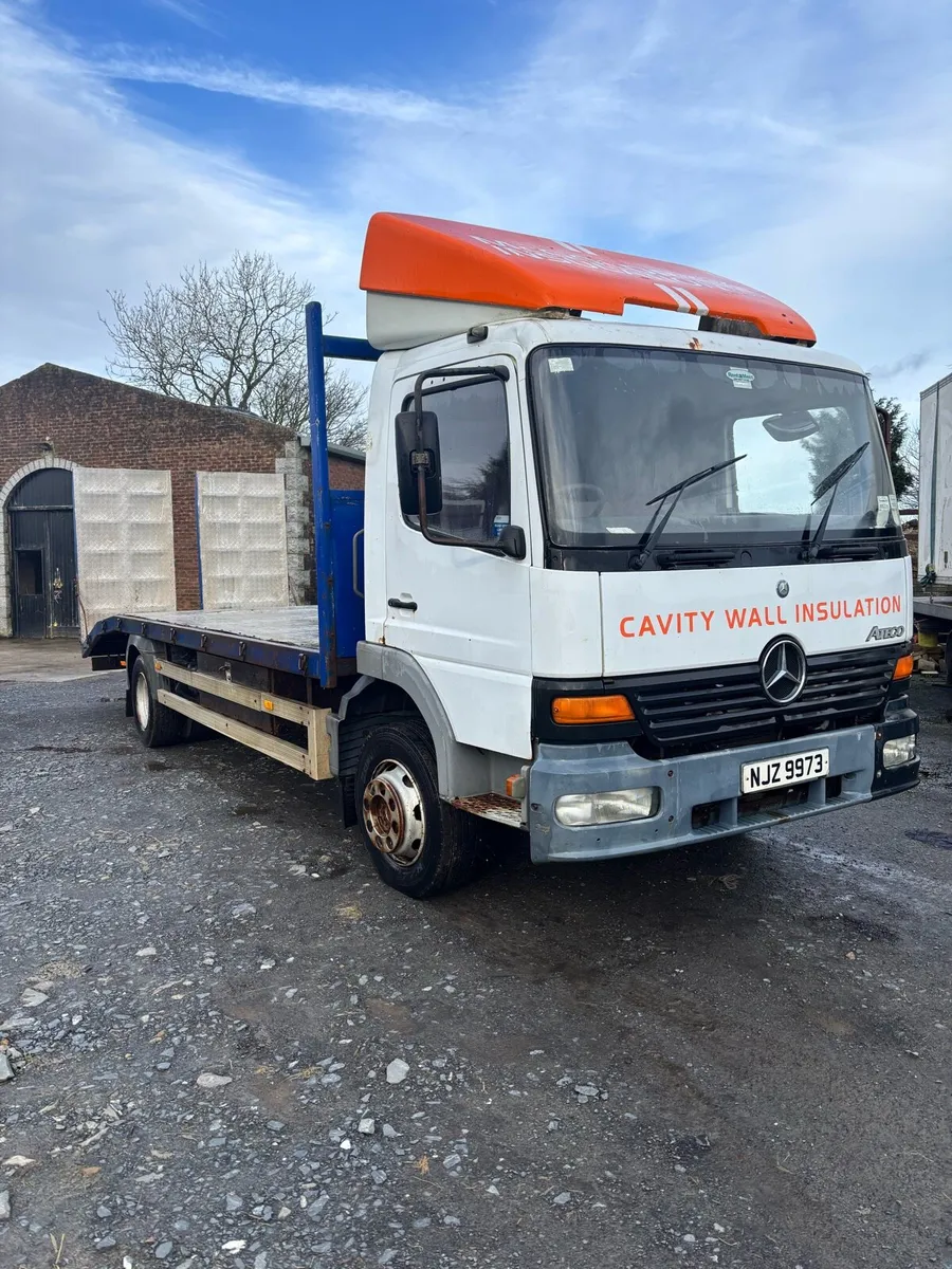 Mercedes atego - Image 1