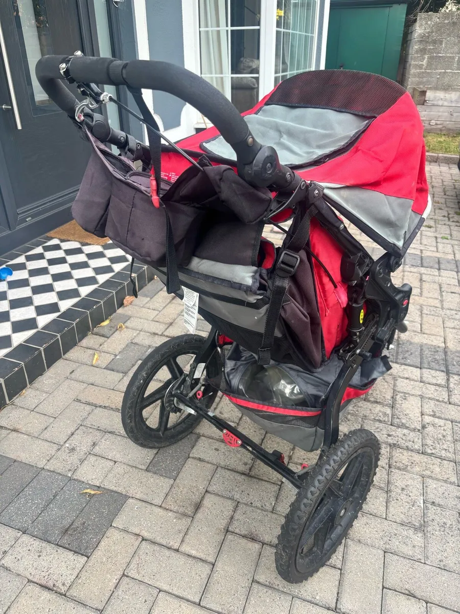 Britax BOB revolution 2.0 running buggy - Image 2