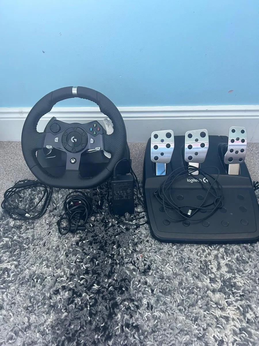 Logitech Xbox G29 Driving Force Racing Wheel 