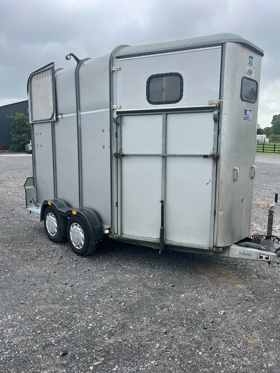 Horsebox - Image 1