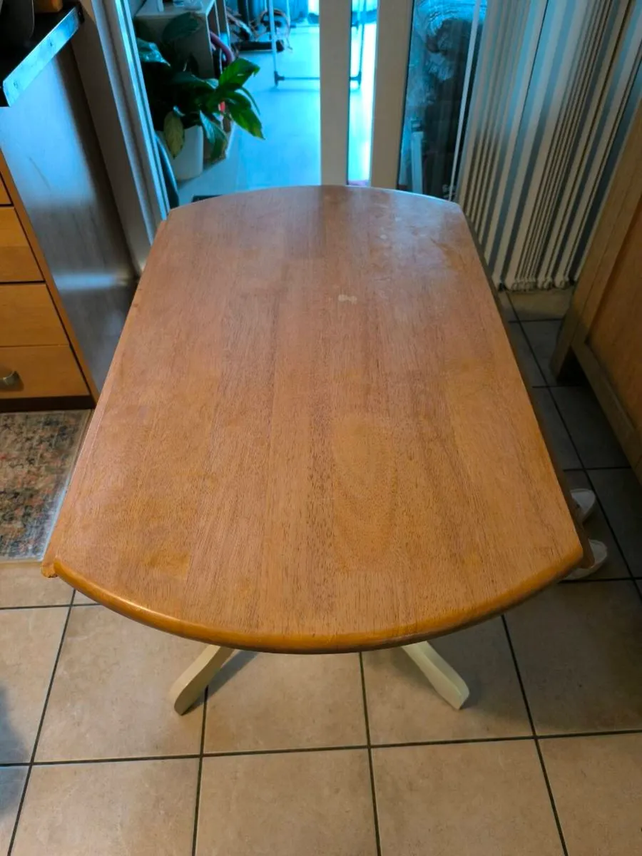 Kitchen table - Image 4