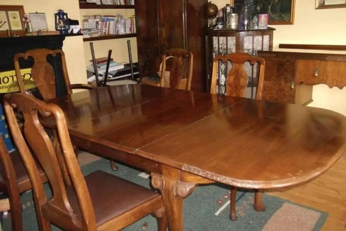 Walnut Dining Room Suite - Image 1