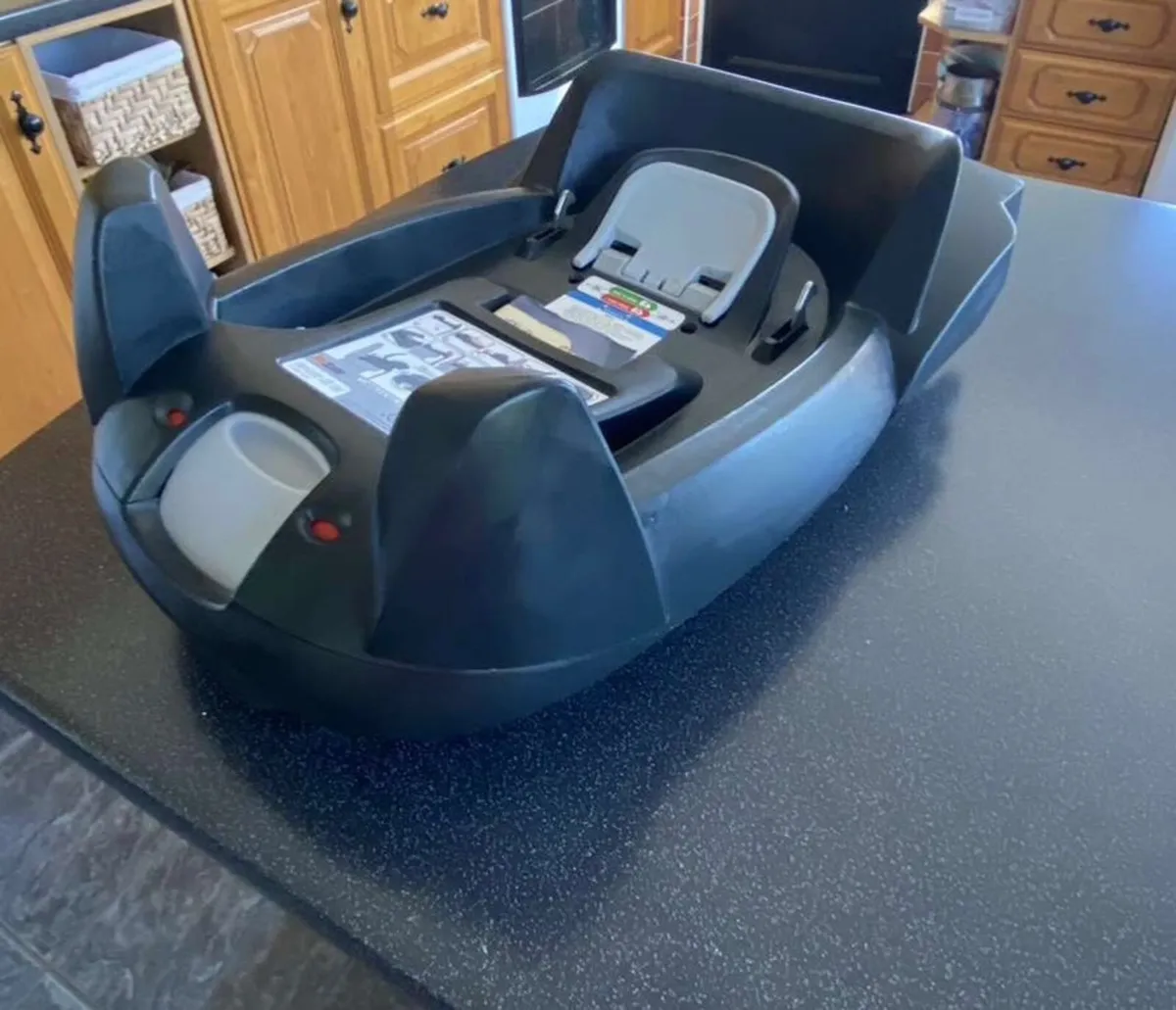 Be safe infant Car seat - Image 3