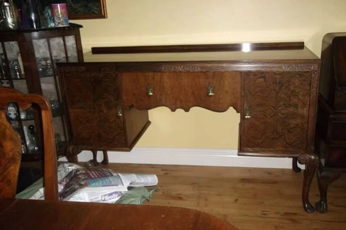 Walnut Dining Room Suite - Image 2