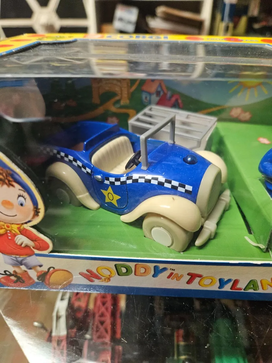 Corgi Noddy Police Car - Image 4