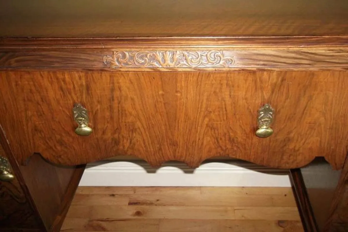 Walnut Dining Room Suite - Image 4