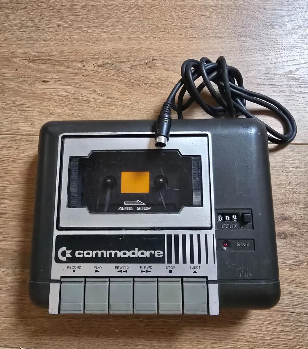 Commodore 16 - Image 3