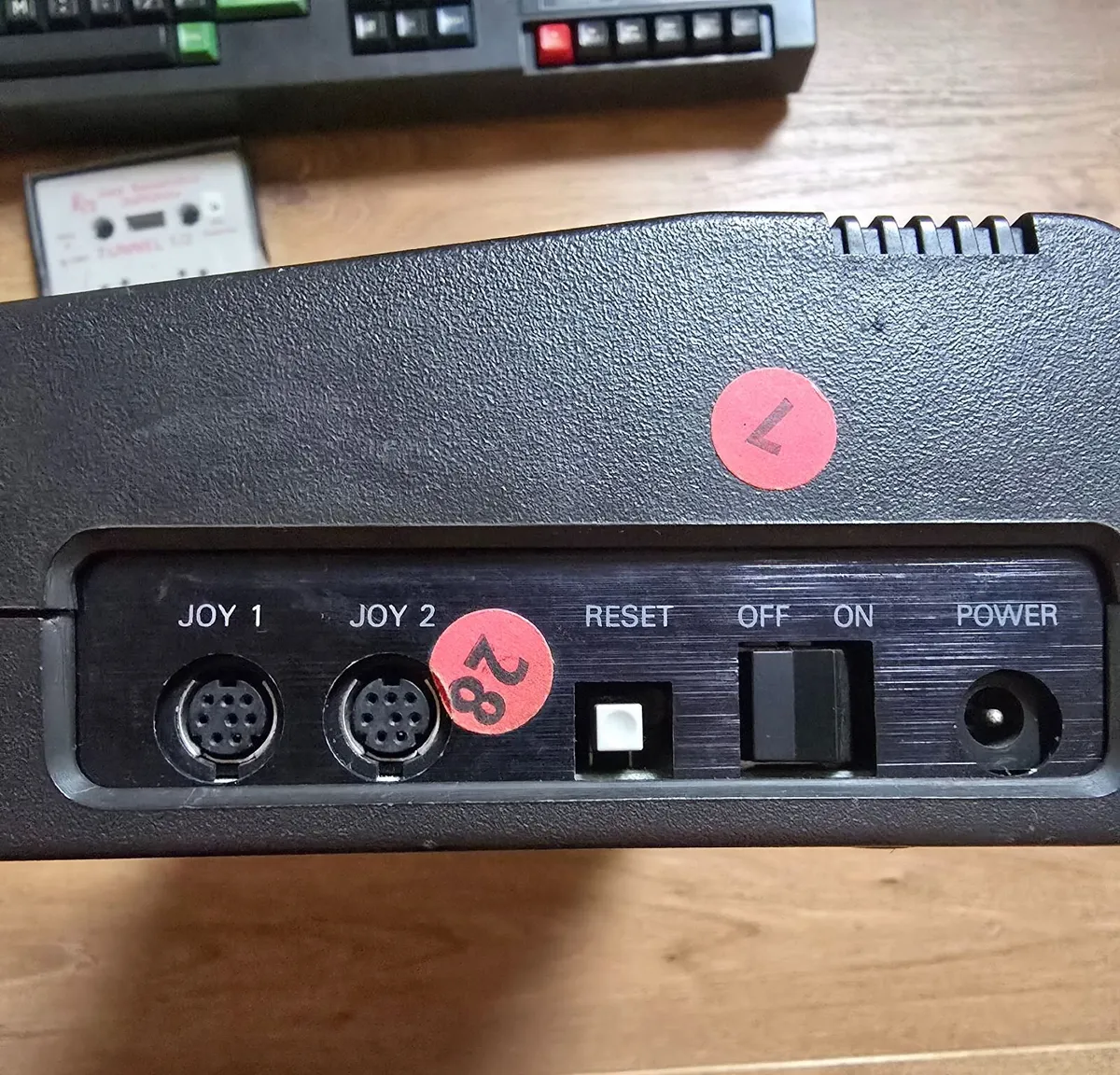 Commodore 16 - Image 4