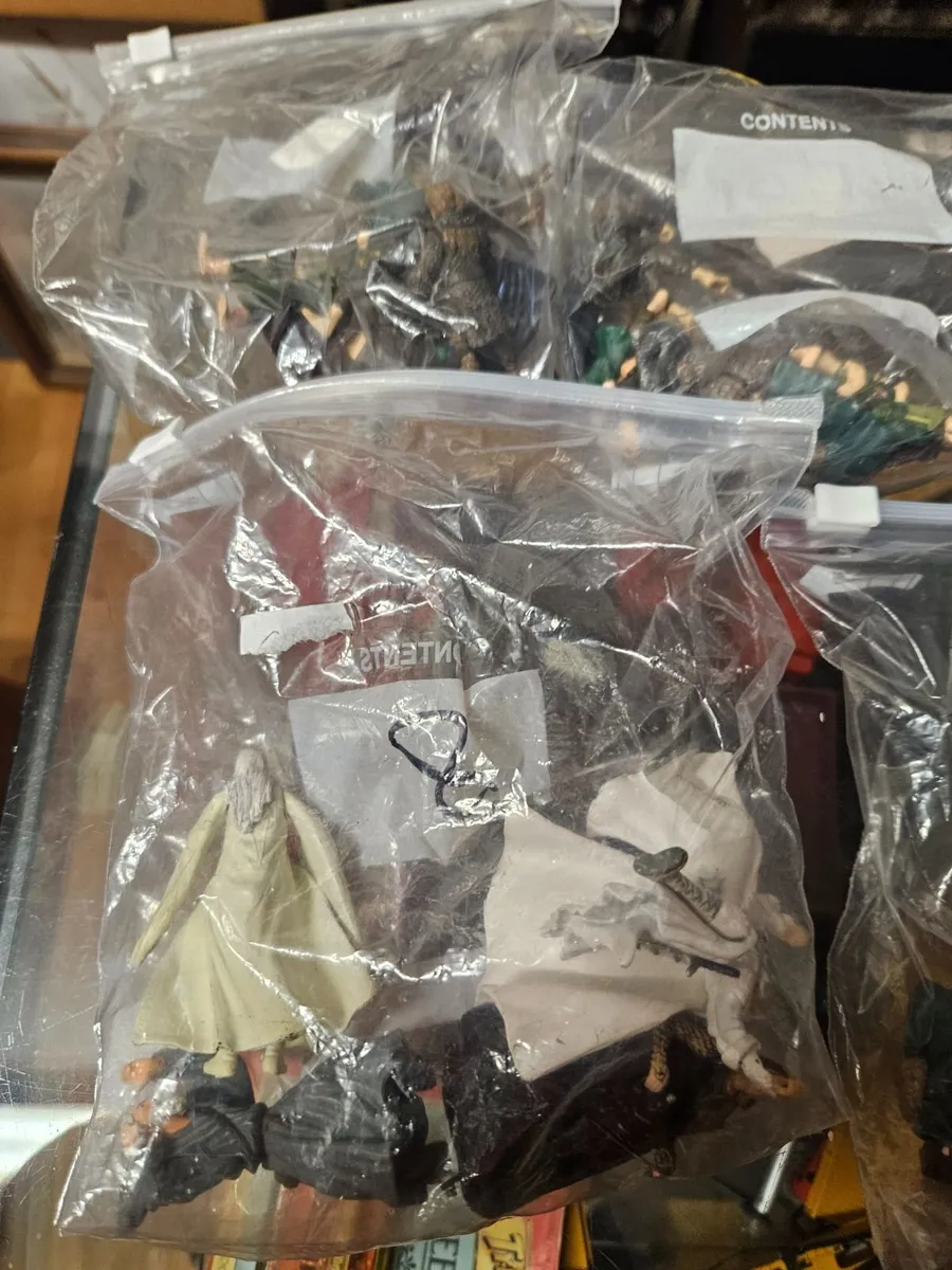 Lord of the Rings Figures - Image 1