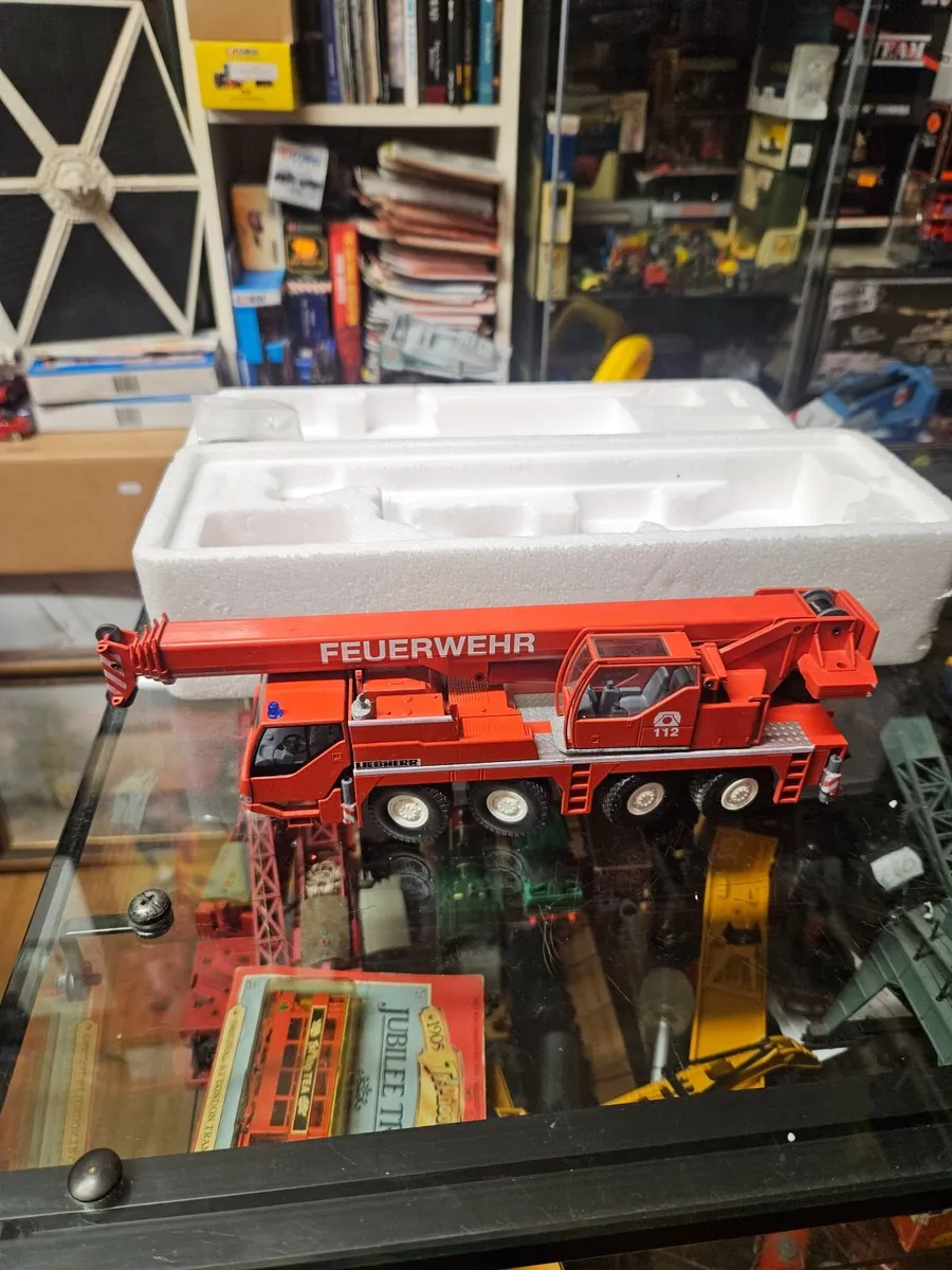 Corgi Conrad Mobile Crane 1.50 - Image 2