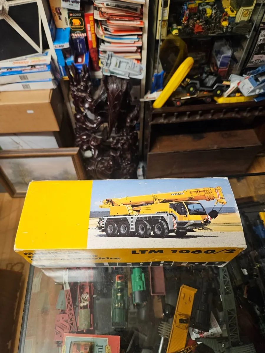Corgi Conrad Mobile Crane 1.50 - Image 1