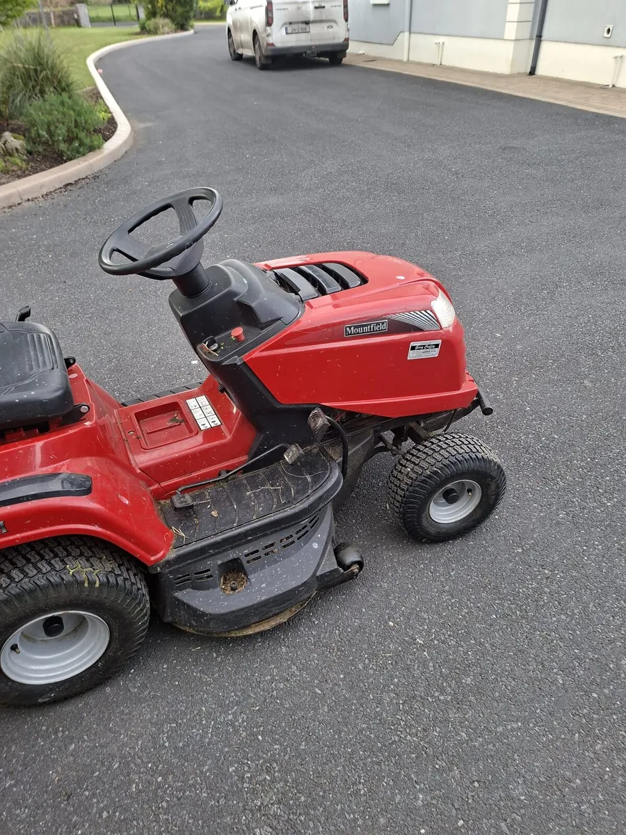 Mountfield 1538H Ride On Mower - Image 4