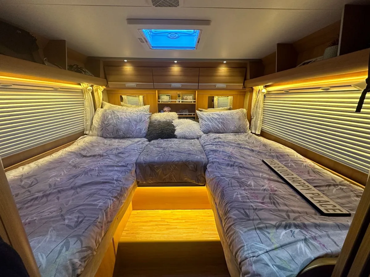 Dethleffs Esprit 7910 Motorhome - Image 2