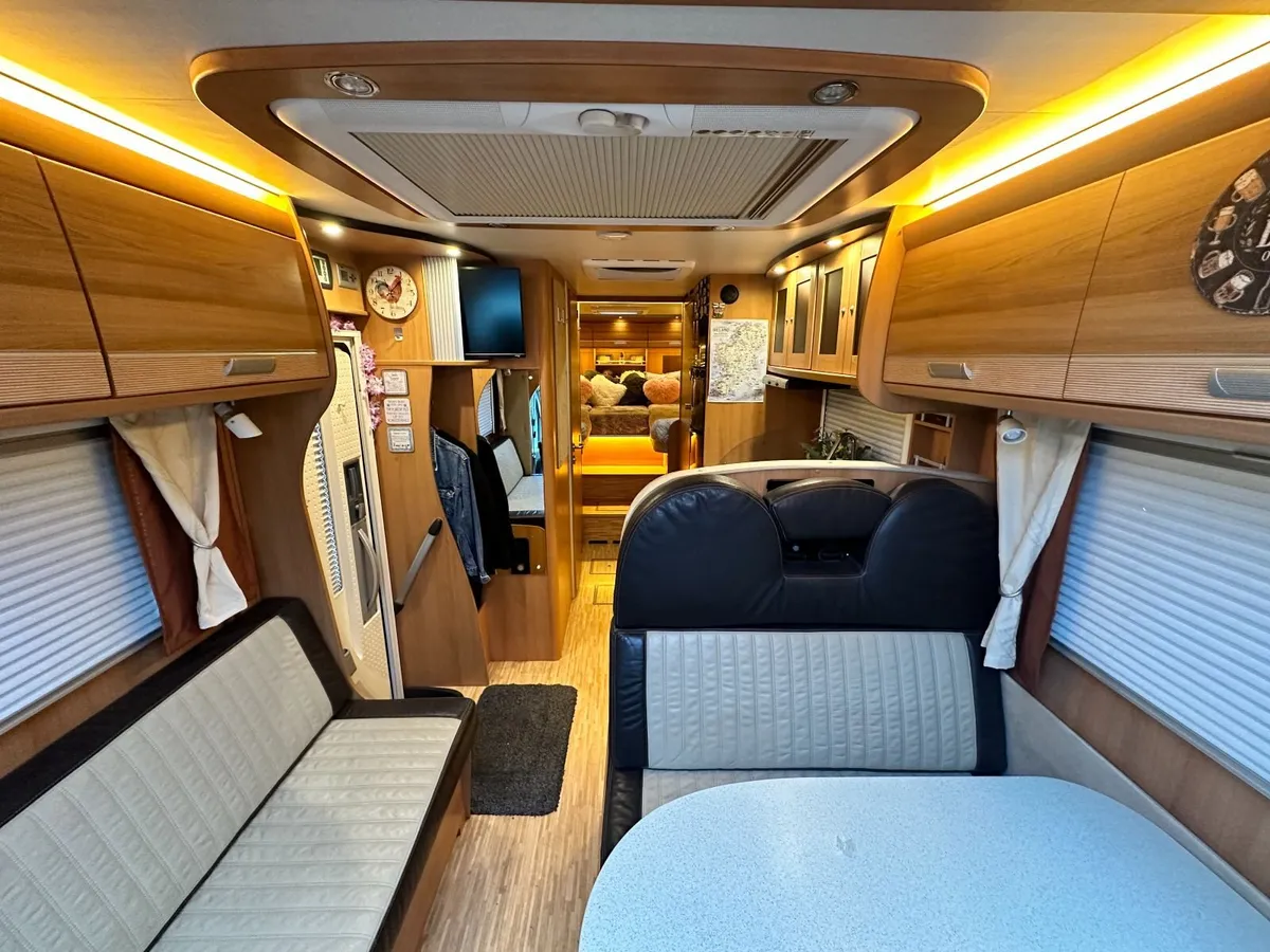 Dethleffs Esprit 7910 Motorhome - Image 3