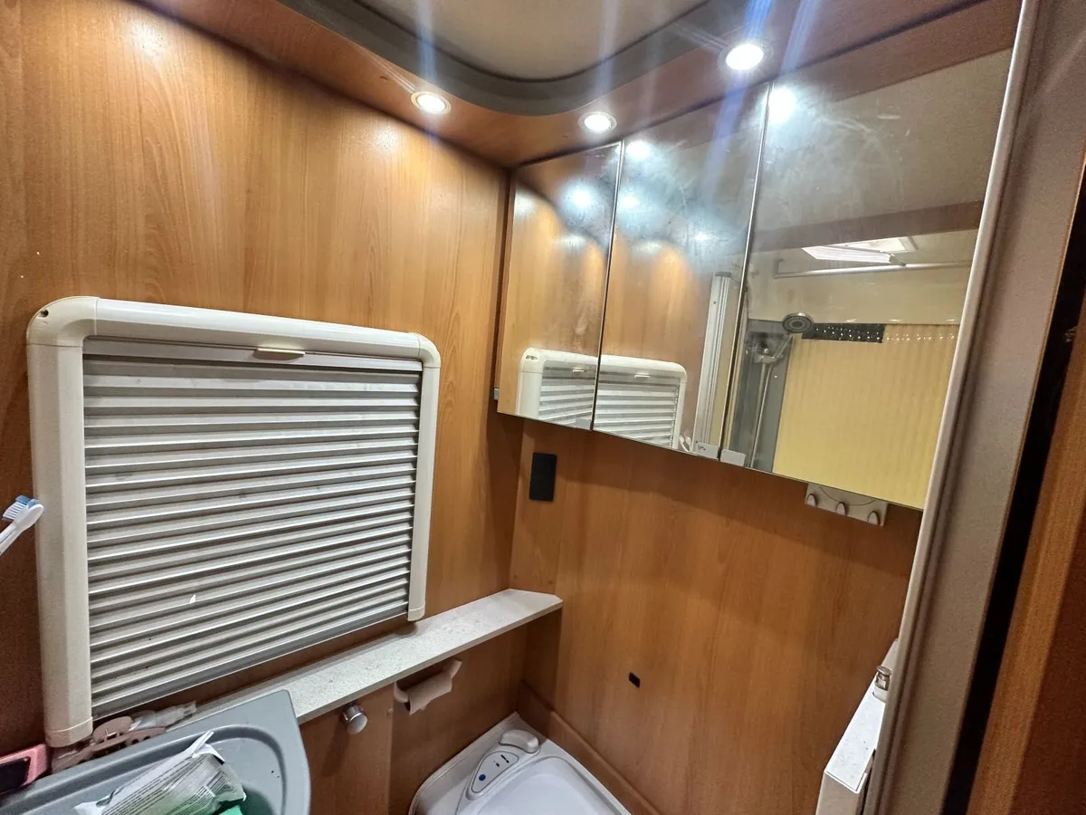 Dethleffs Esprit 7910 Motorhome - Image 4