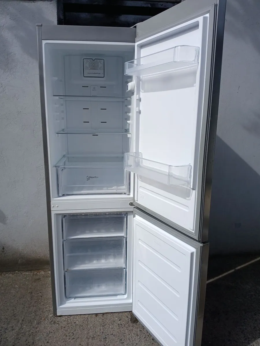 2 FRIDGE AND FREEZER - Image 4