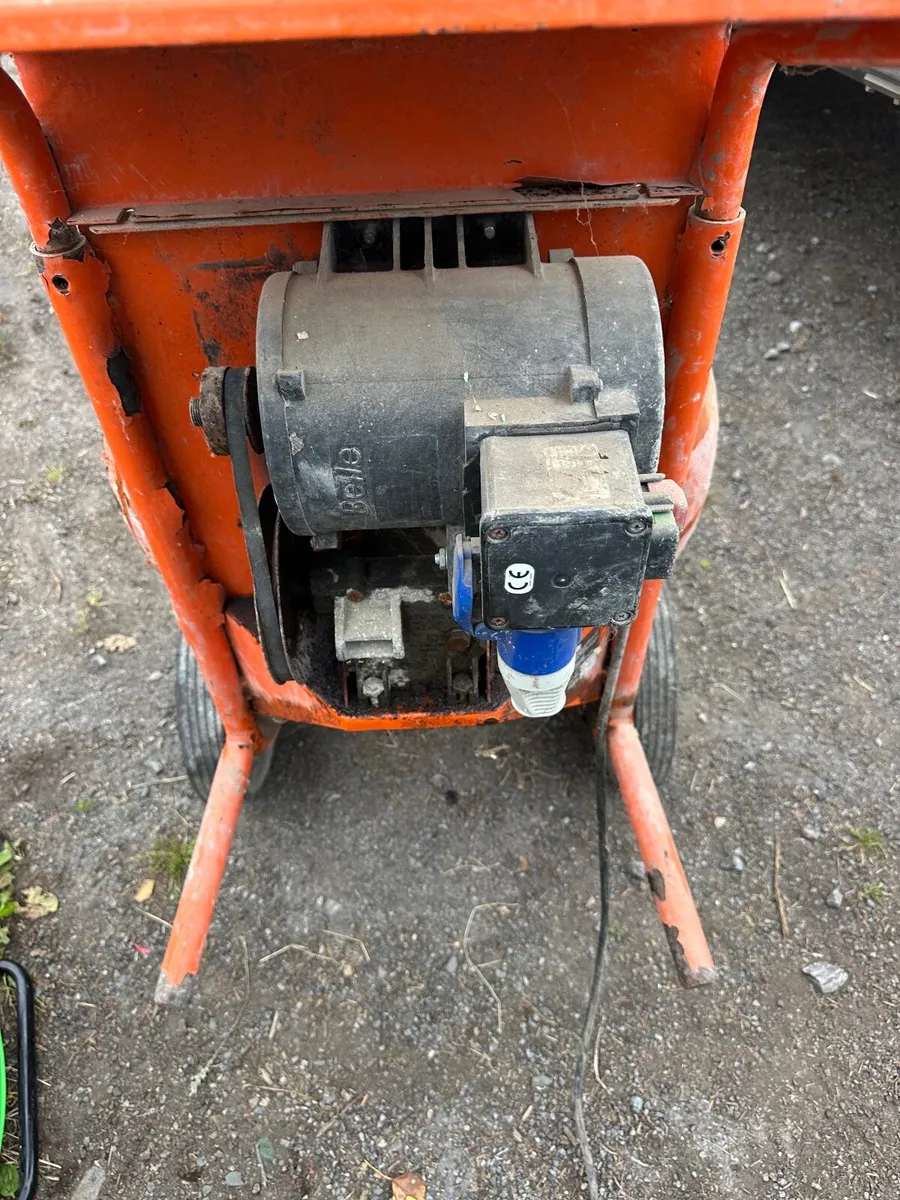 Belle cement mixer - Image 2