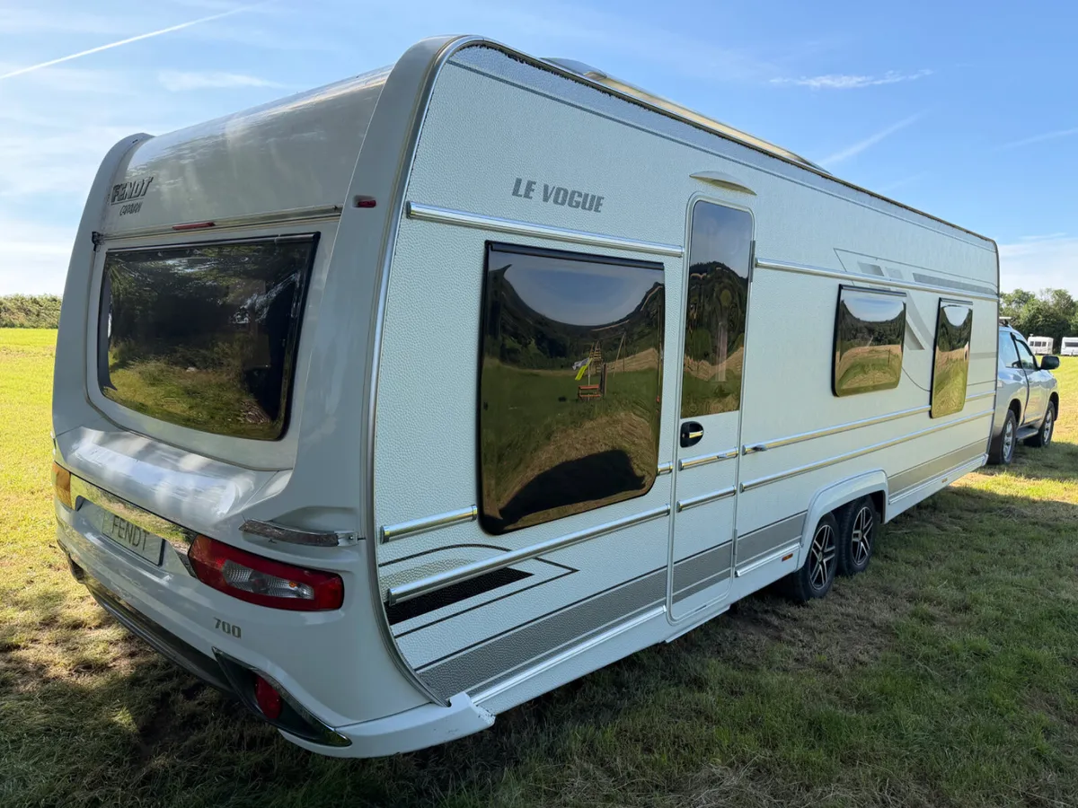Fendt  Le Vogue 700 – Luxury caravan - Image 1
