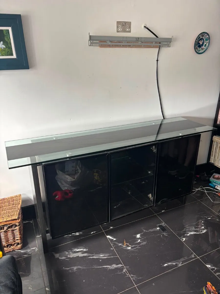 Glass / Black TV Unit