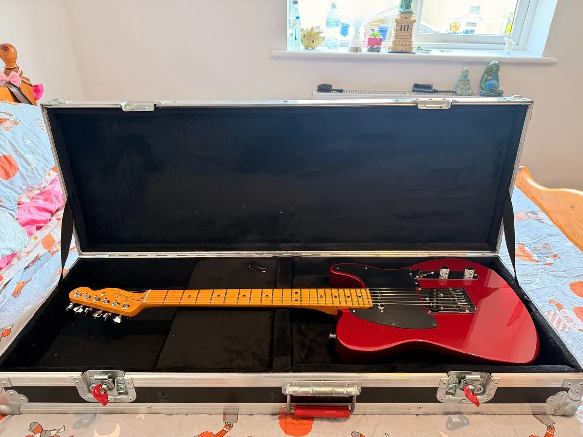 Fender Telecaster Ultra 2 With Gator Flightcase - Image 2