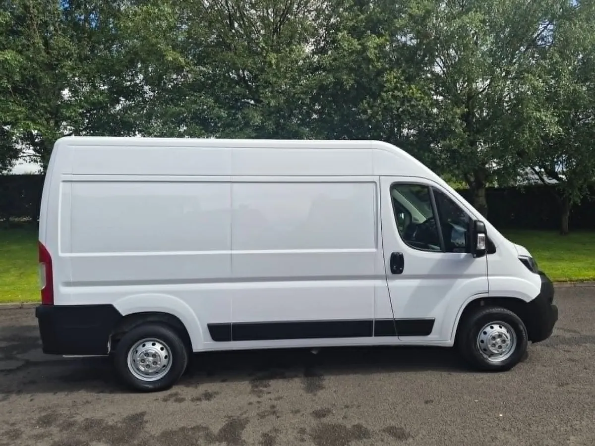 2021 Peugeot Boxer 335 Pro L2H2 BlueHdi 2.2 - Image 2