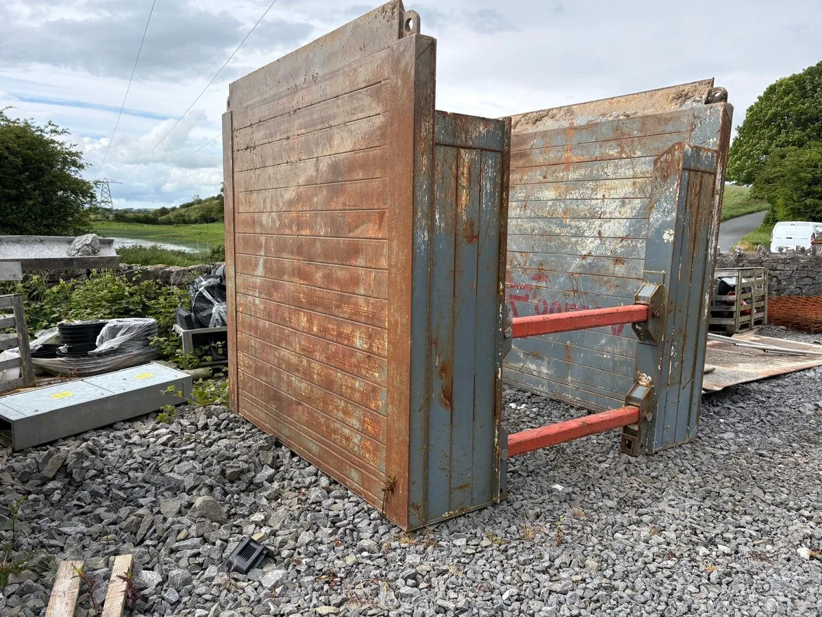 Manhole Boxes and Trench Boxes - Image 2