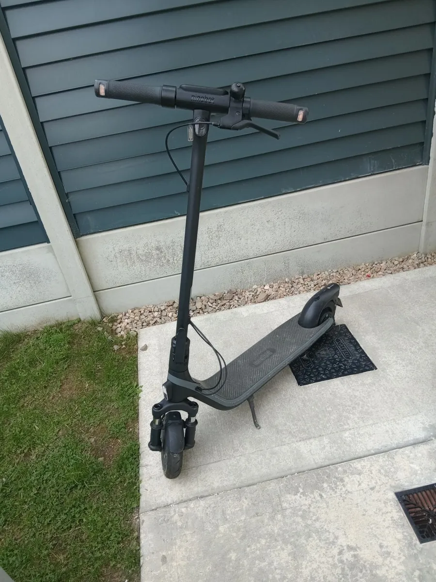 Electric scooter - Image 1