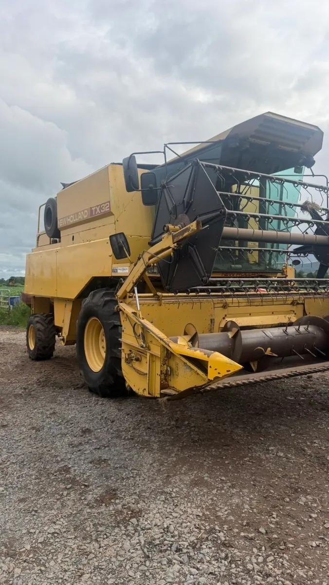 Newholland tx 32 - Image 2