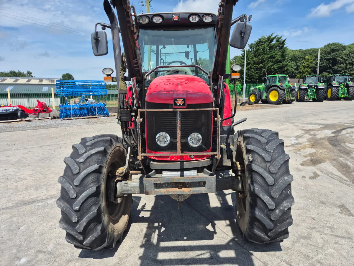 Massey Ferguson 5455 2009 - Image 4