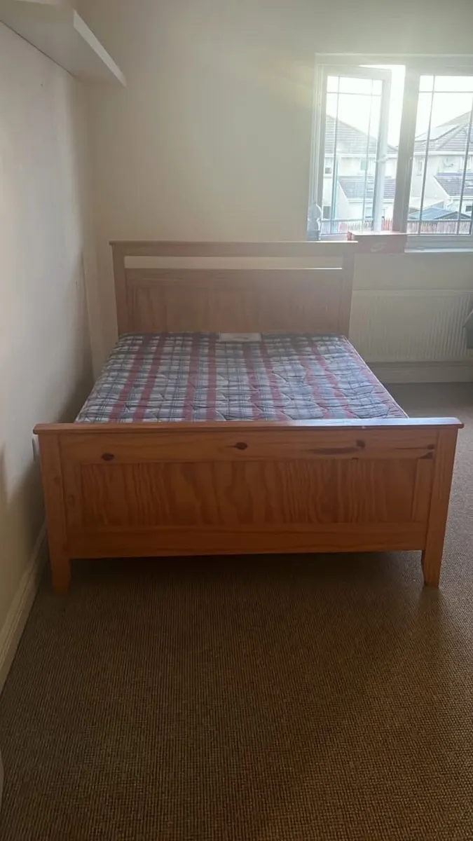 Furniture (Bed, Sofa, Table) - Image 1