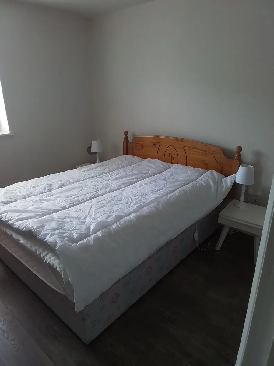 2 bed apartment Enniscrone - Image 4