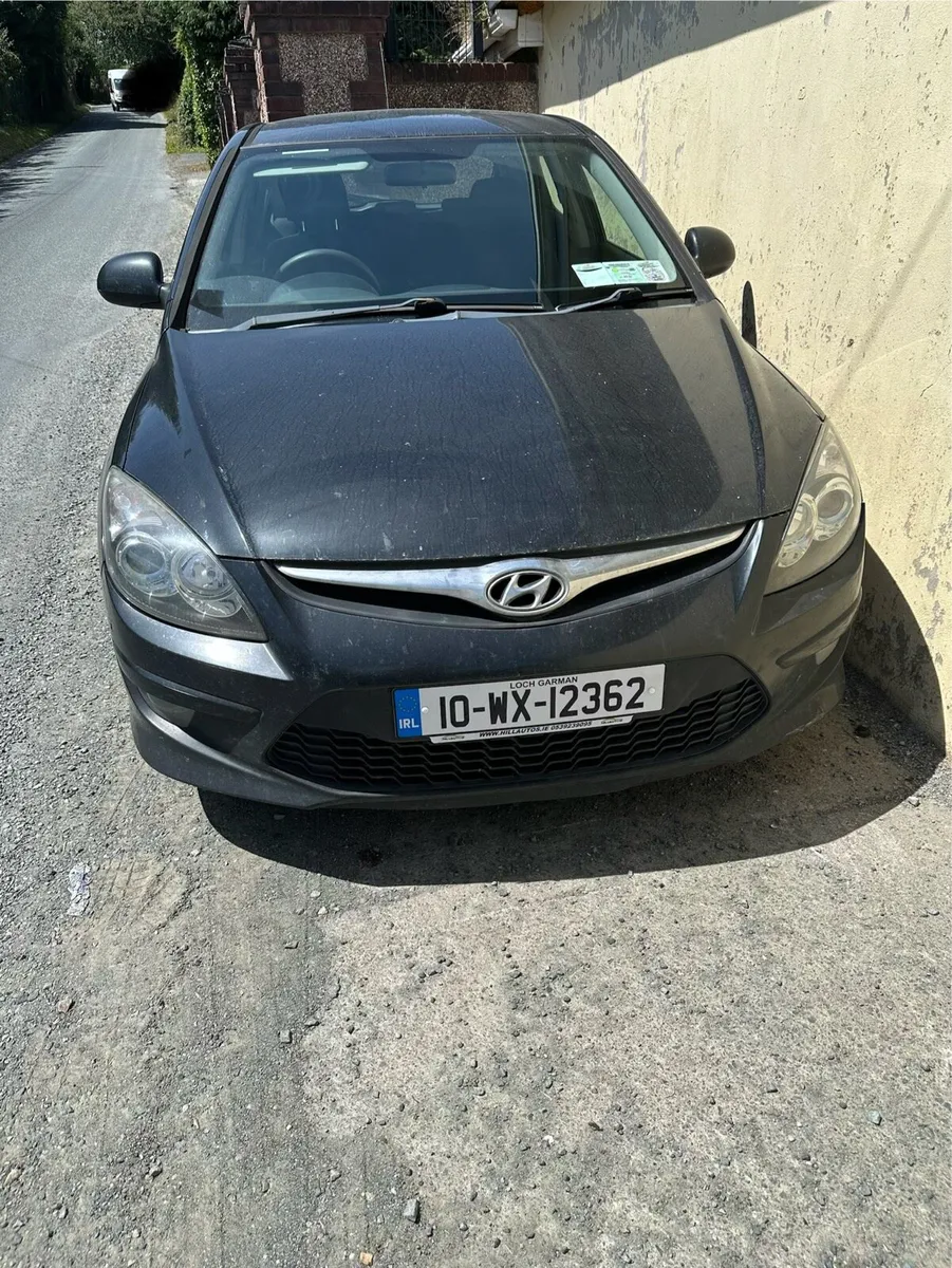 2010 Hyundai i30 Diesel (sold as seen) - Image 2