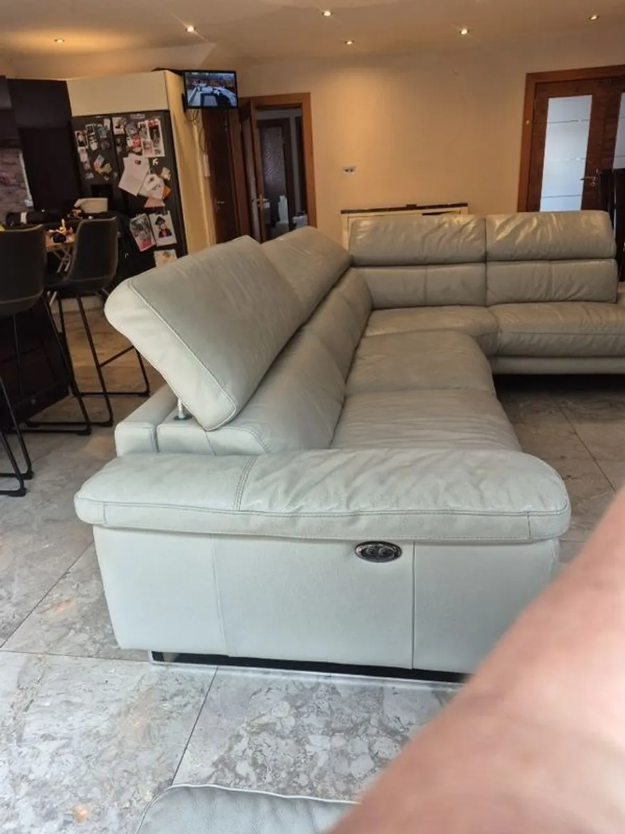 Recliner sofa n foot stool - Image 2