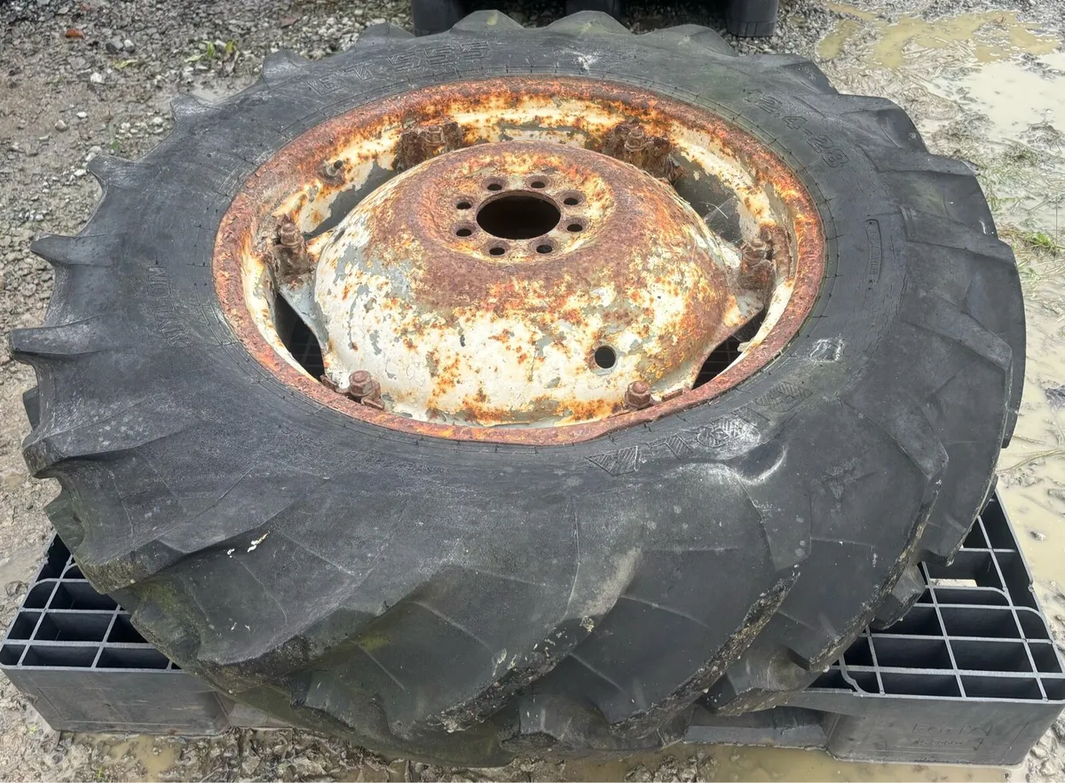 WHEELS ( 12.4 x 28 ) - Image 1