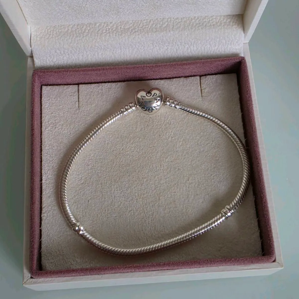 Pandora bracelet heart clasp size 20cm - Image 3