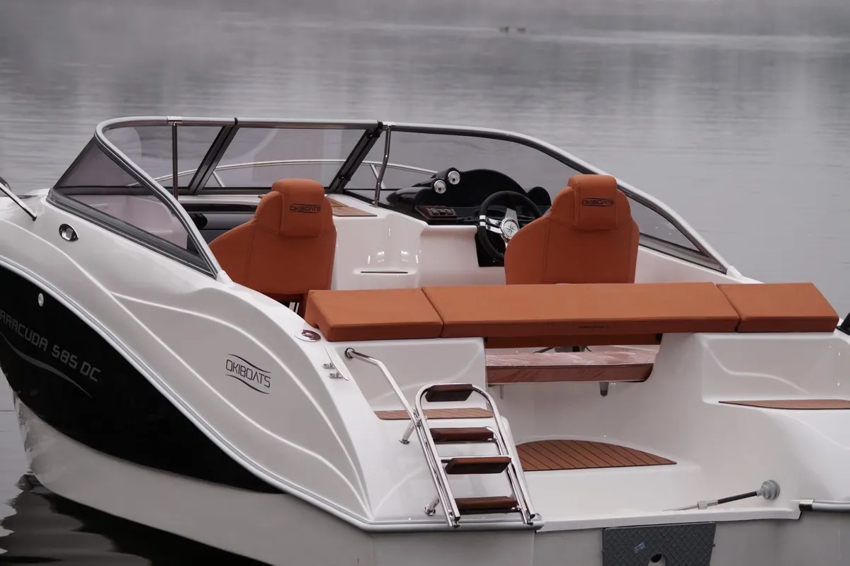 Barracuda 585DC Boat - Image 4