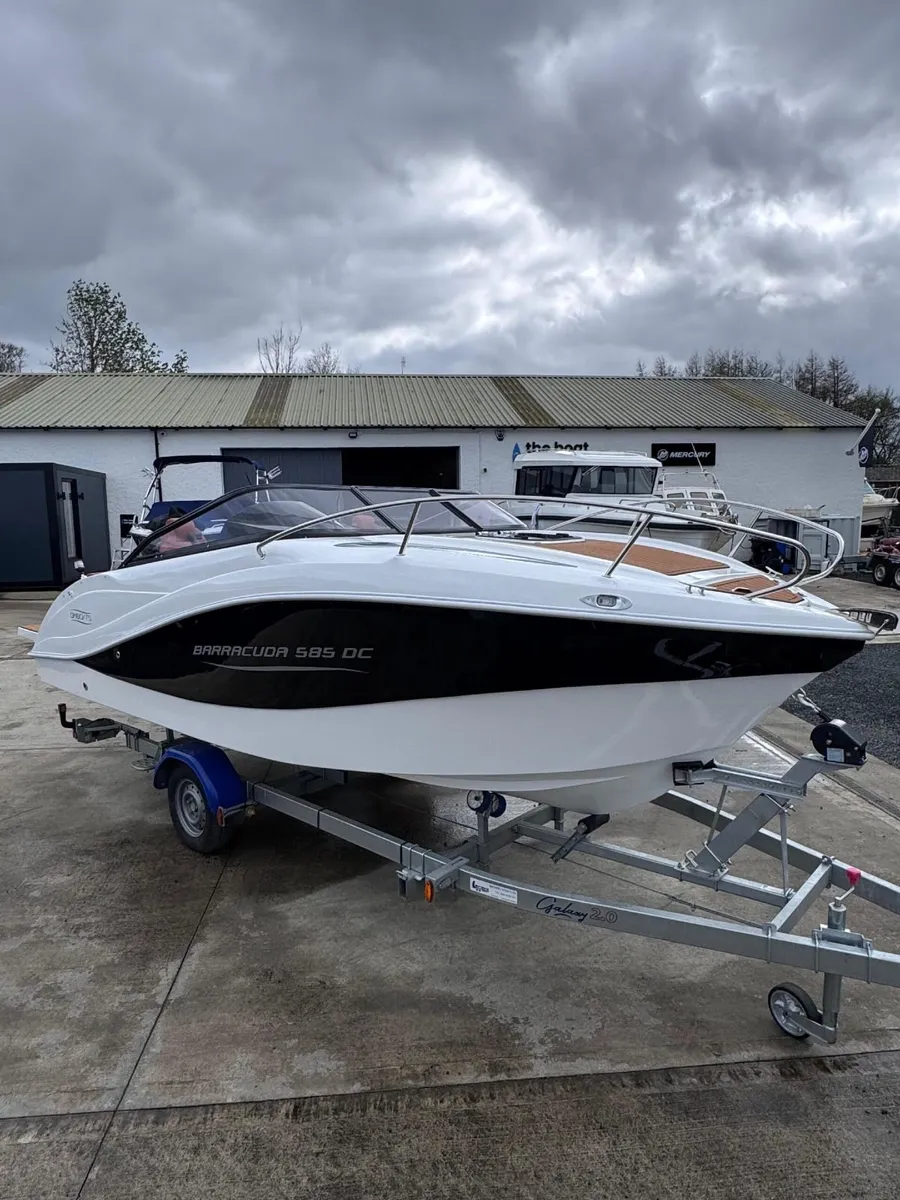 Barracuda 585DC Boat - Image 1