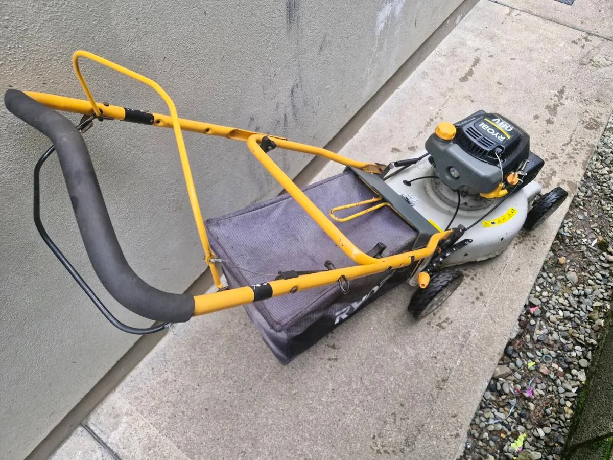 Lawnmower for sale - Image 2