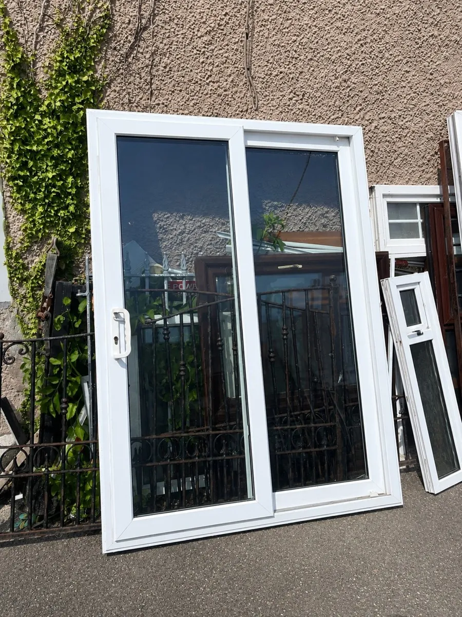 ✳️ HIGH QUALITY UPVC SLIDING PATIO DOOR LIKE NEW