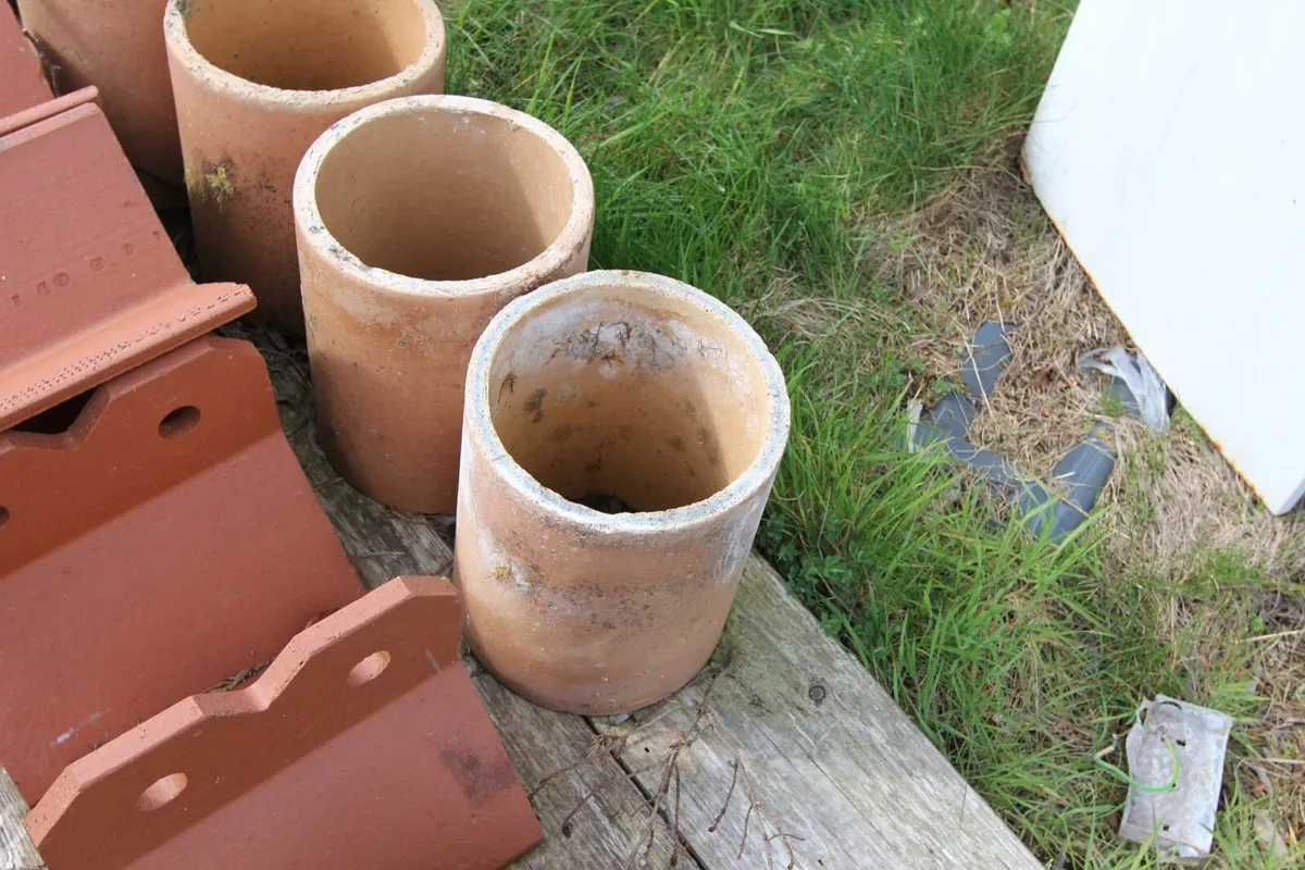 Two Hole Crested Ridge Tiles + Clay Chimney Flues - Image 1