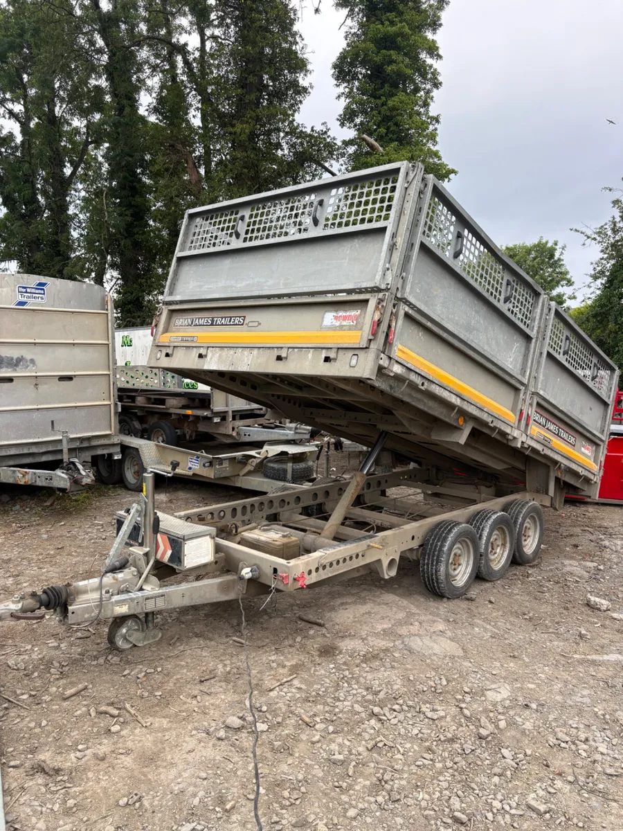 2020 Brian James 12ft tipping trailer - Image 1