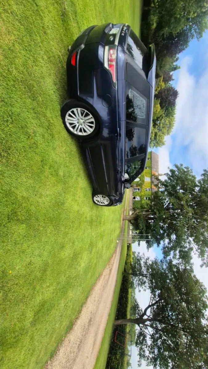 2015 Range Rover Sport SUV - Image 2